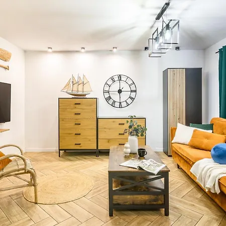 Citystay Rustykalny * גדינייה